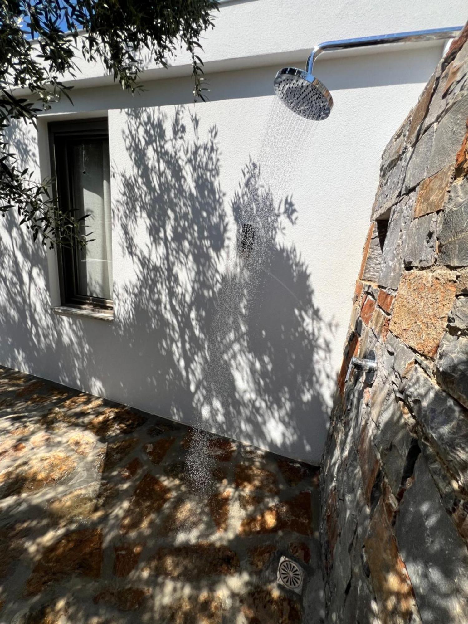Gioma Garden Villas Istro Luaran gambar